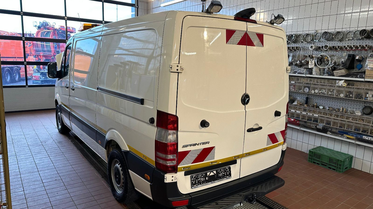 Mercedes-Benz Sprinter 316 CDI + Leistikow 1m³ HD-Spüler 3,5t - Truk vakum: gambar 5 Mercedes-Benz Sprinter 316 CDI + Leistikow 1m³ HD-Spüler 3,5t - Truk vakum: gambar 5