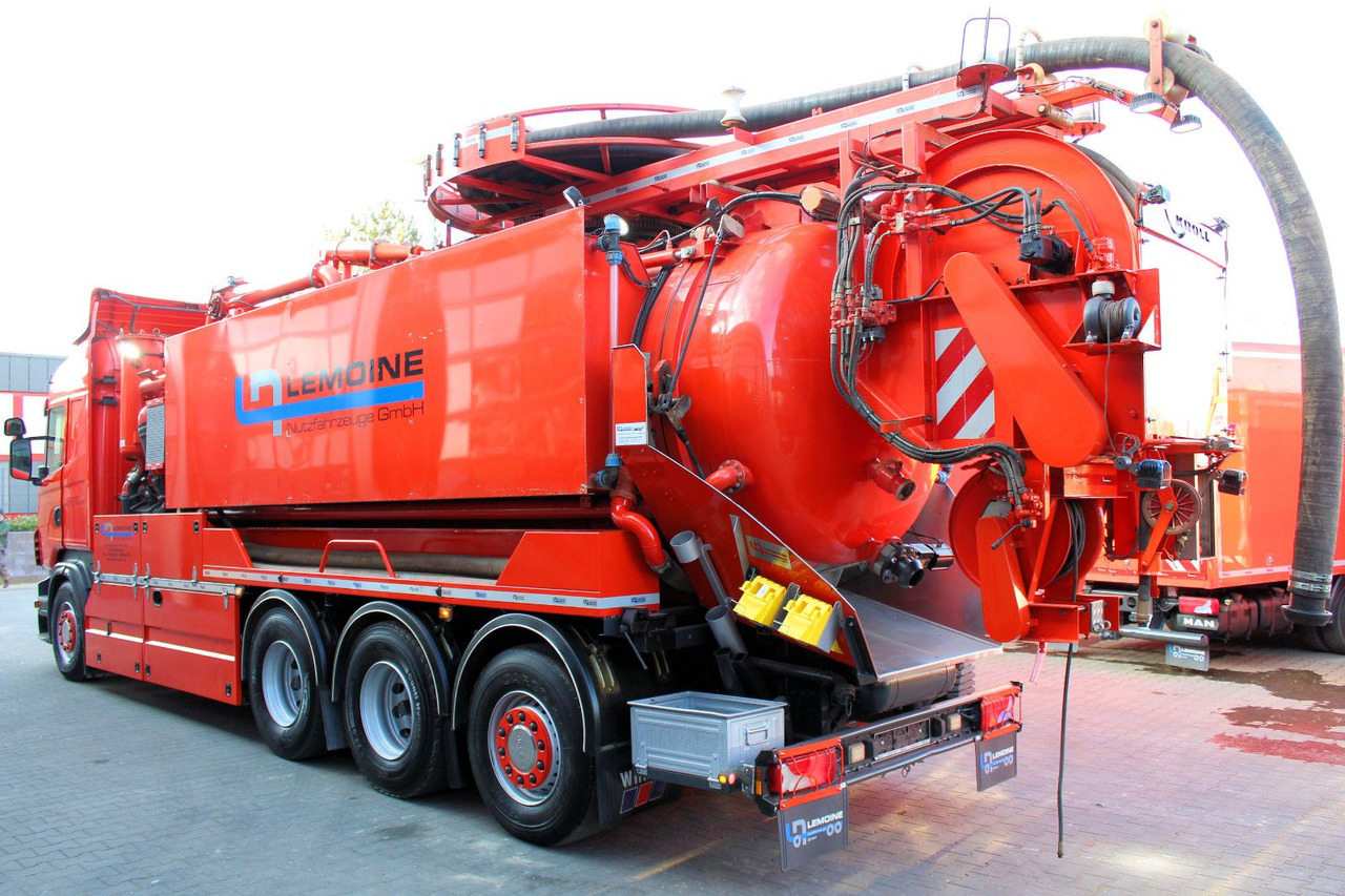 Scania R560 V8 8x4 Kroll 20m³ WRG 2x HD-Pumpe 620 Liter - Truk vakum: gambar 5 Scania R560 V8 8x4 Kroll 20m³ WRG 2x HD-Pumpe 620 Liter - Truk vakum: gambar 5