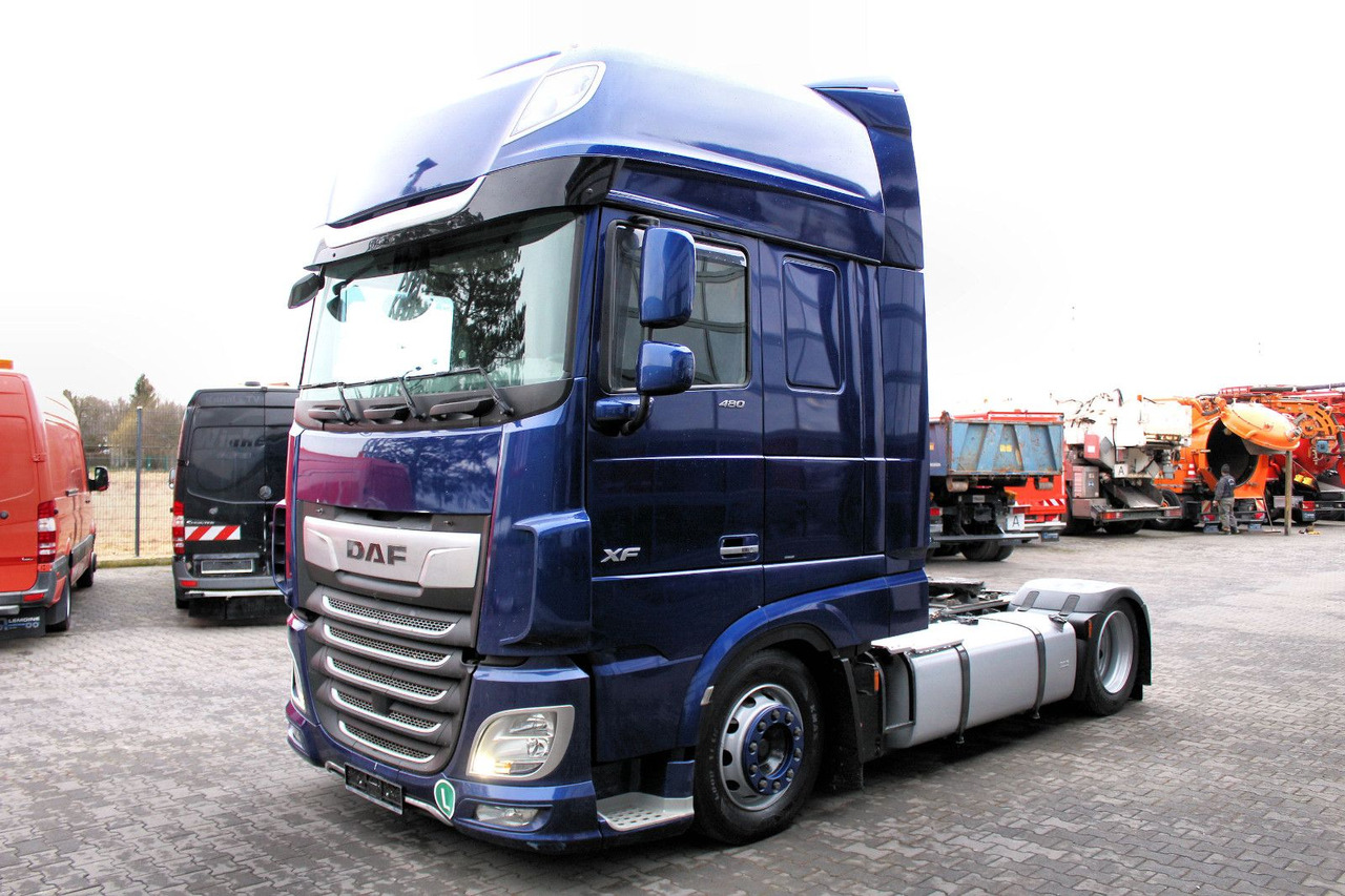 DAF XF 480 FT 4x2 SZM Lowliner !!! TOP !!! - Tractor head: gambar 3 DAF XF 480 FT 4x2 SZM Lowliner !!! TOP !!! - Tractor head: gambar 3