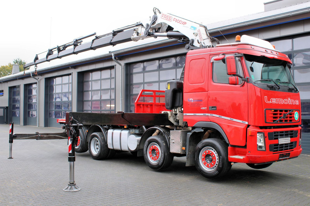 Volvo FM 480 8x2 Pritsche + FASSI F800XP Kran 6x - Truk flatbed, Truk derek: gambar 2 Volvo FM 480 8x2 Pritsche + FASSI F800XP Kran 6x - Truk flatbed, Truk derek: gambar 2
