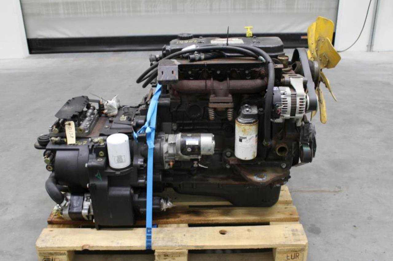 Cummins B4.5RGT - Mesin: gambar 3 Cummins B4.5RGT - Mesin: gambar 3