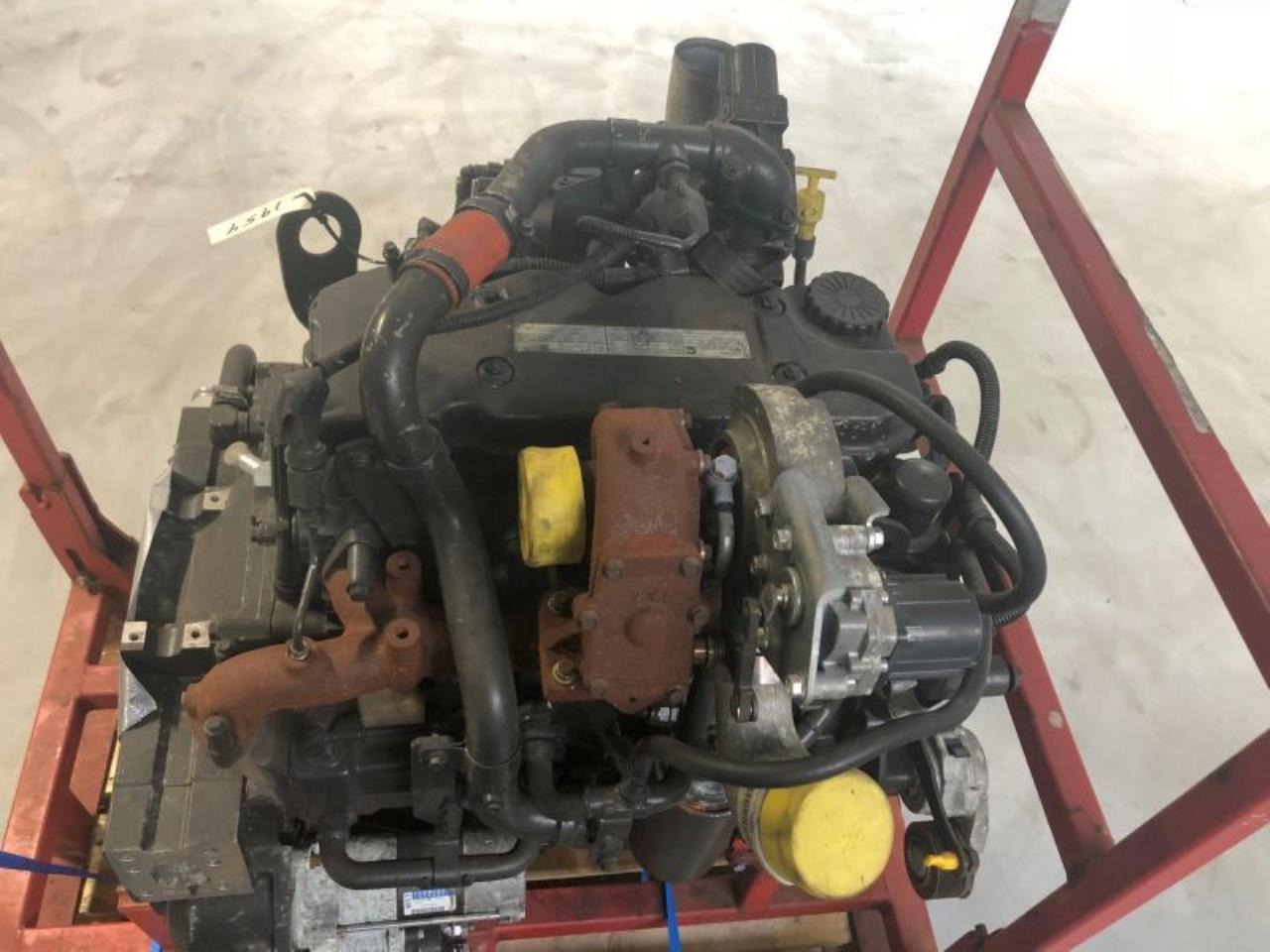Cummins QSB4.5 152 - Mesin: gambar 1 Cummins QSB4.5 152 - Mesin: gambar 1