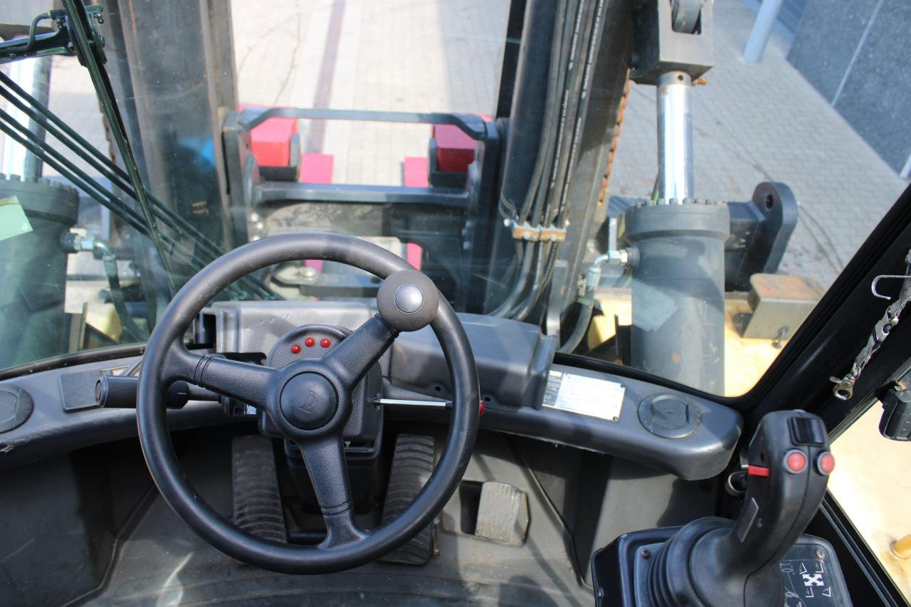 Hyster H28.00XM-16CH - Forklift diesel: gambar 4 Hyster H28.00XM-16CH - Forklift diesel: gambar 4