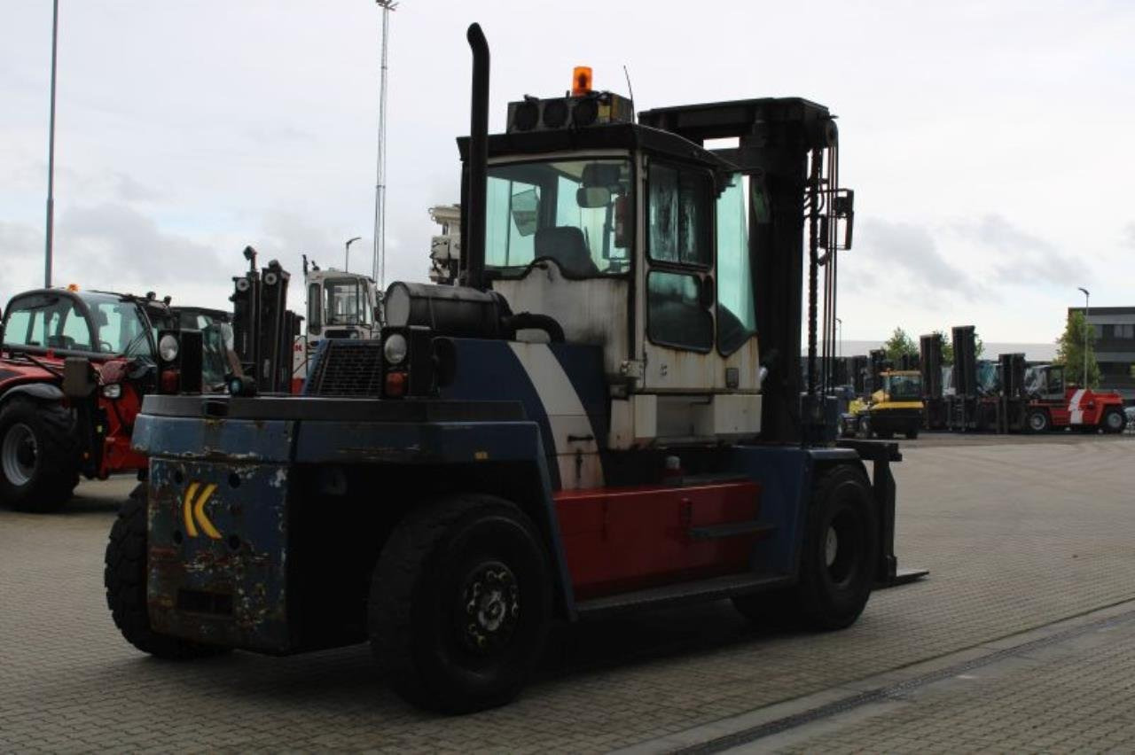 Kalmar DCD160-12 - Forklift diesel: gambar 3 Kalmar DCD160-12 - Forklift diesel: gambar 3