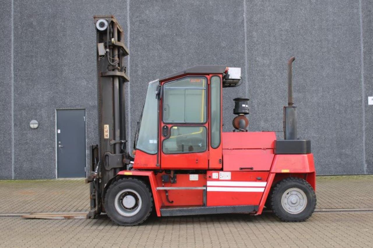 Kalmar DCD90-6L - Forklift diesel: gambar 1 Kalmar DCD90-6L - Forklift diesel: gambar 1
