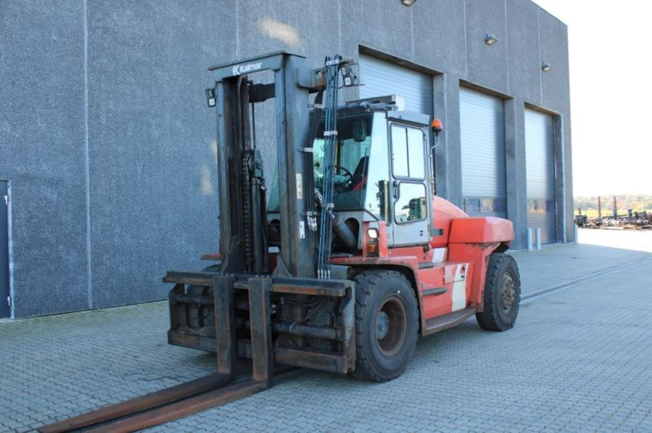 Kalmar DCE140-6 - Forklift diesel: gambar 2 Kalmar DCE140-6 - Forklift diesel: gambar 2