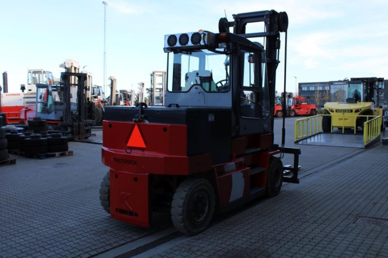 Kalmar ECD80-6 - Forklift listrik: gambar 3 Kalmar ECD80-6 - Forklift listrik: gambar 3