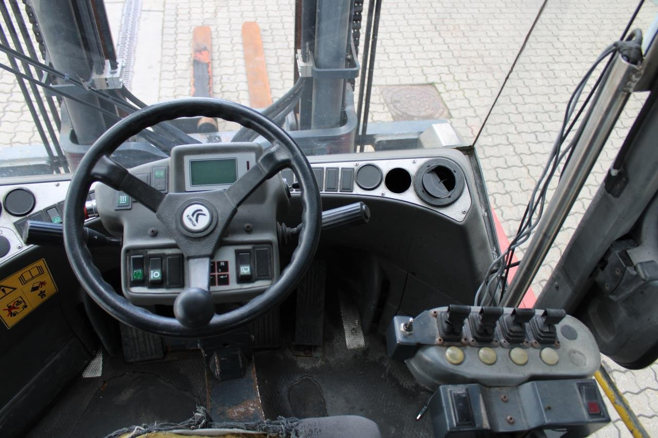 Kalmar ECF70-6 - Forklift listrik: gambar 4 Kalmar ECF70-6 - Forklift listrik: gambar 4