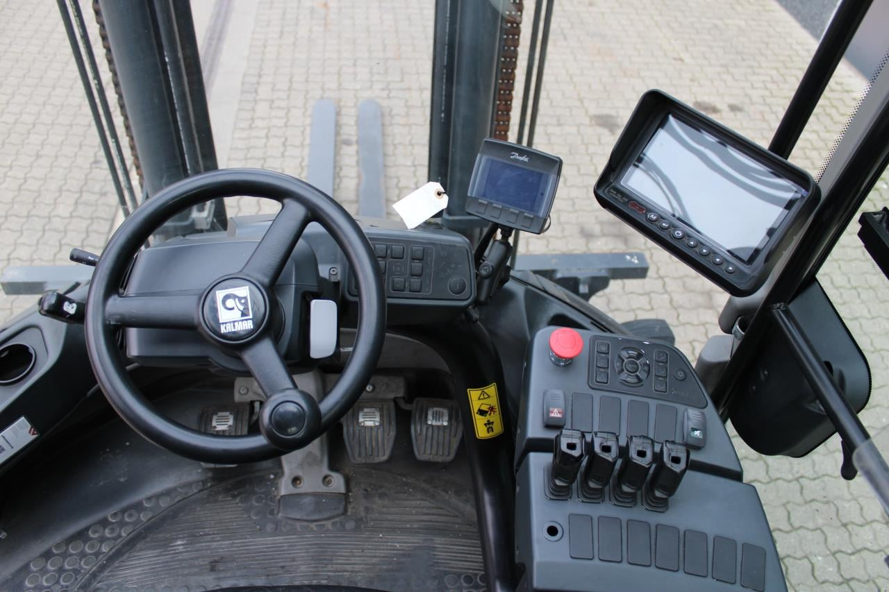 Kalmar ECG50-6 - Forklift listrik: gambar 4 Kalmar ECG50-6 - Forklift listrik: gambar 4