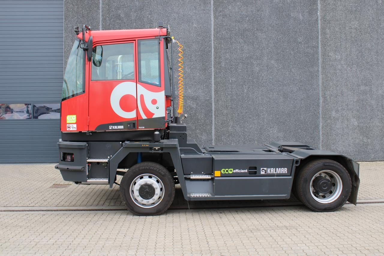 Kalmar TRL618I 4X4 - Traktor terminal: gambar 1 Kalmar TRL618I 4X4 - Traktor terminal: gambar 1