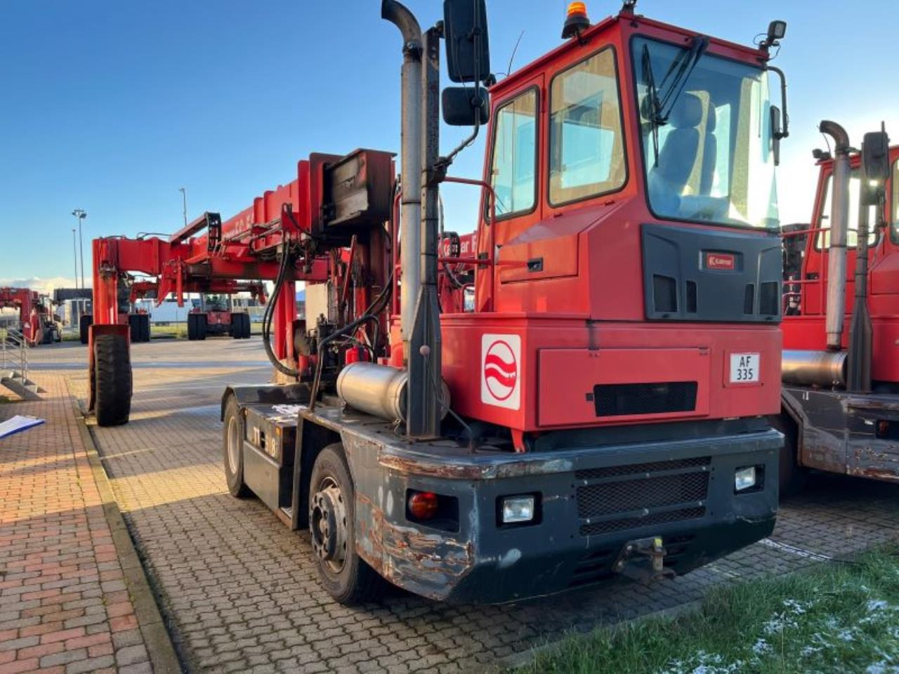 Kalmar TT618 - Traktor terminal: gambar 2 Kalmar TT618 - Traktor terminal: gambar 2
