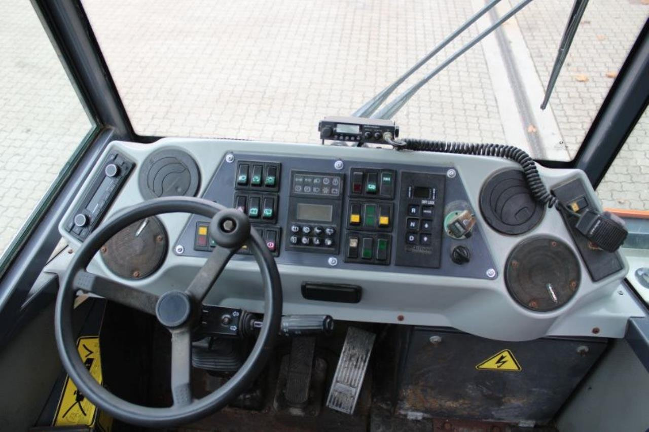 Mafi MT25 - Traktor terminal: gambar 4 Mafi MT25 - Traktor terminal: gambar 4
