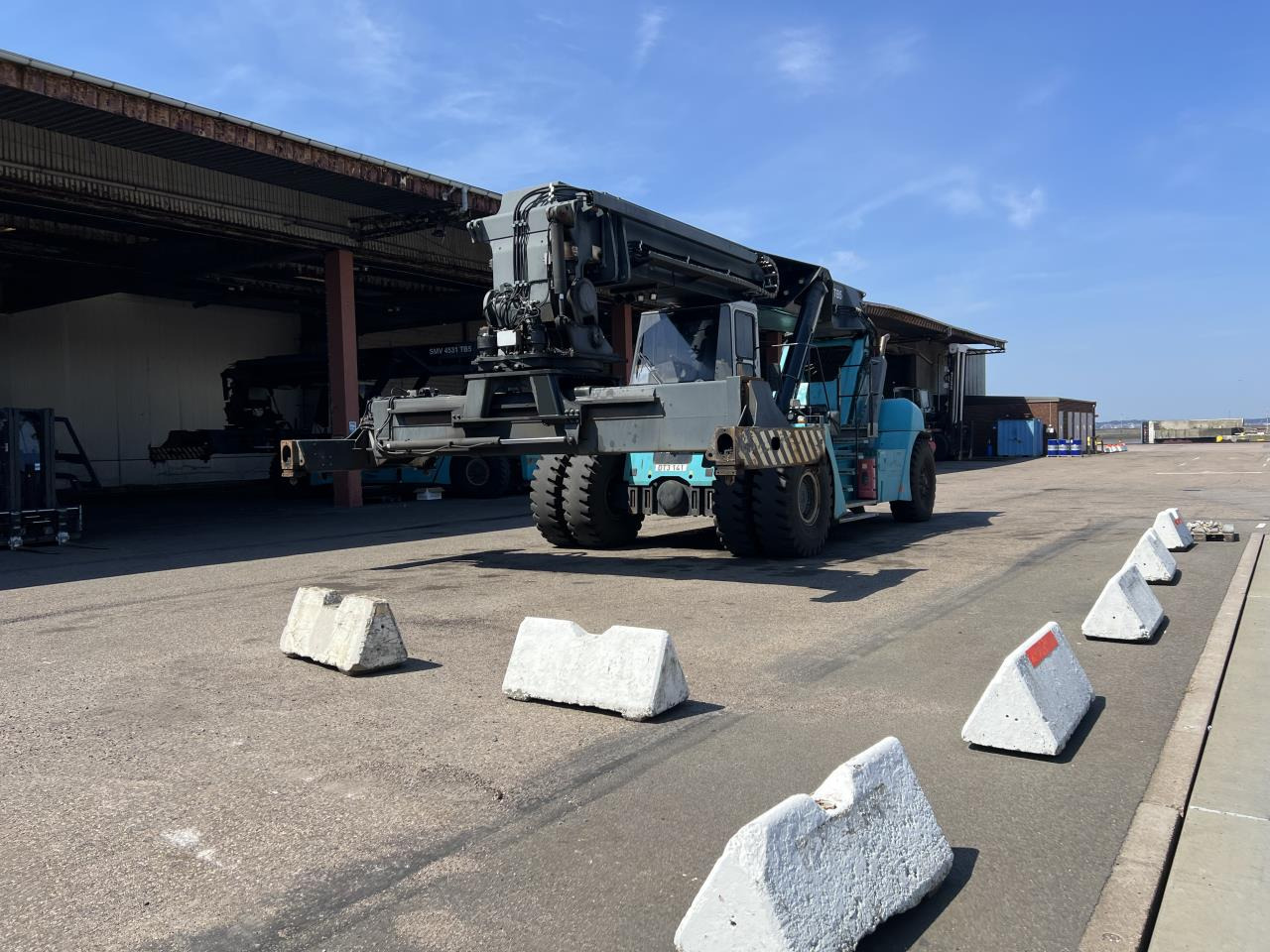 SMV 4531 TB5 - Penumpuk jangkauan: gambar 2 SMV 4531 TB5 - Penumpuk jangkauan: gambar 2