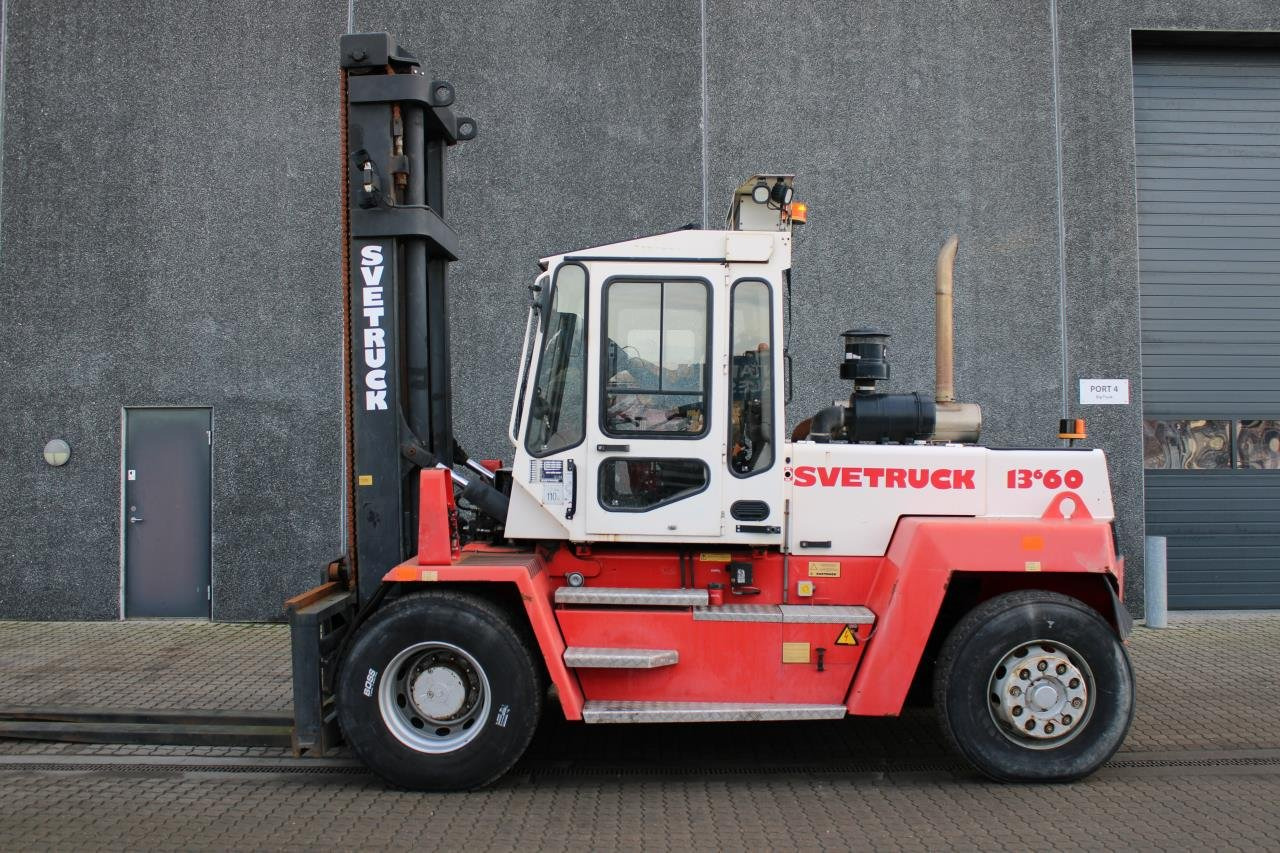 SveTruck 13660 - Forklift diesel: gambar 1 SveTruck 13660 - Forklift diesel: gambar 1