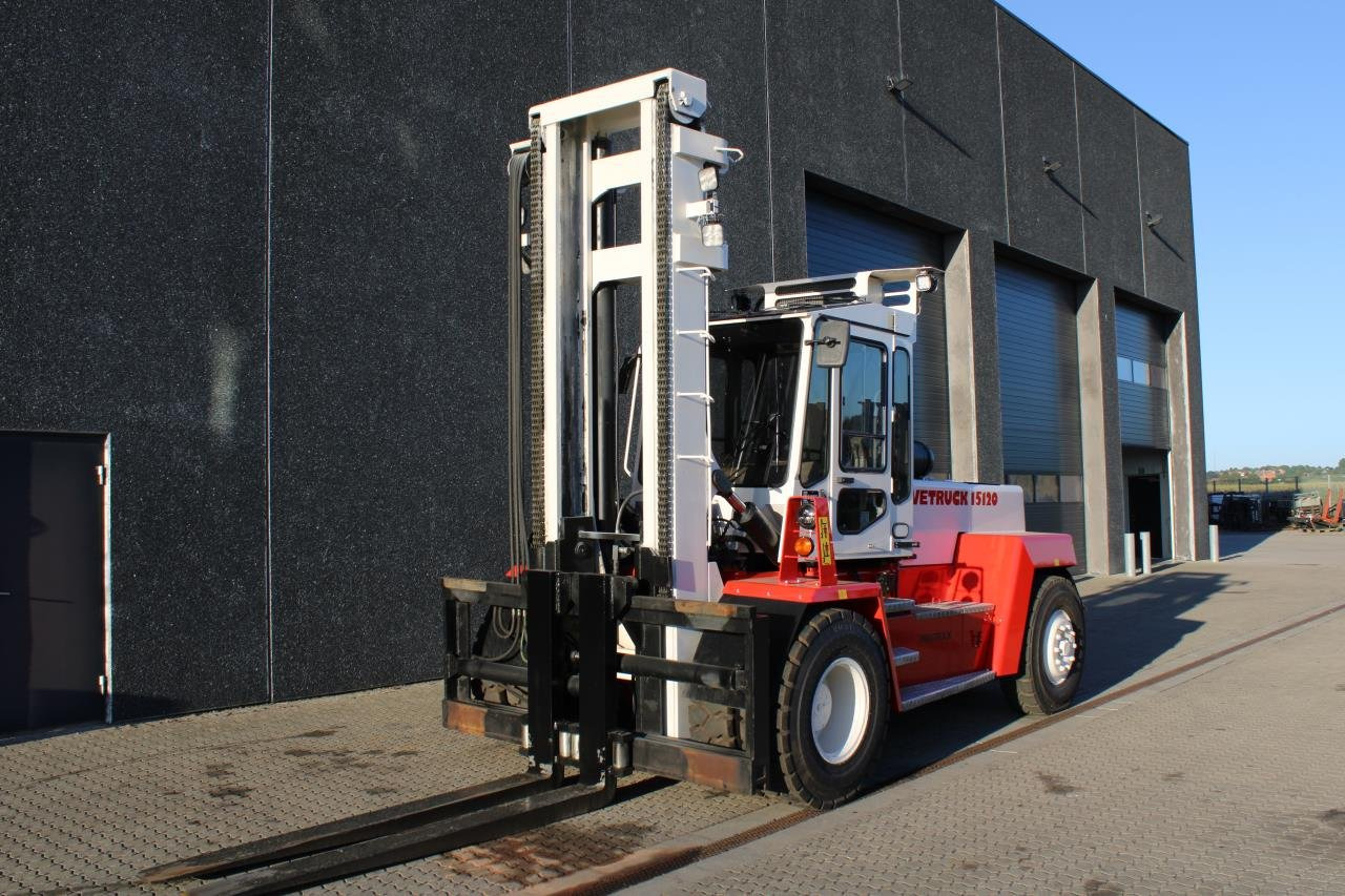 SveTruck 15120-38 - Forklift diesel: gambar 2 SveTruck 15120-38 - Forklift diesel: gambar 2
