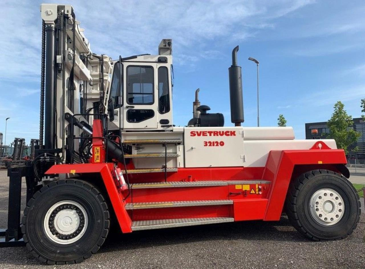 SveTruck 32120-50 - Forklift diesel: gambar 1 SveTruck 32120-50 - Forklift diesel: gambar 1