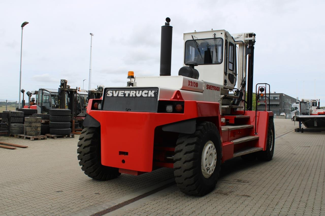 SveTruck 32120-50 - Forklift diesel: gambar 3 SveTruck 32120-50 - Forklift diesel: gambar 3