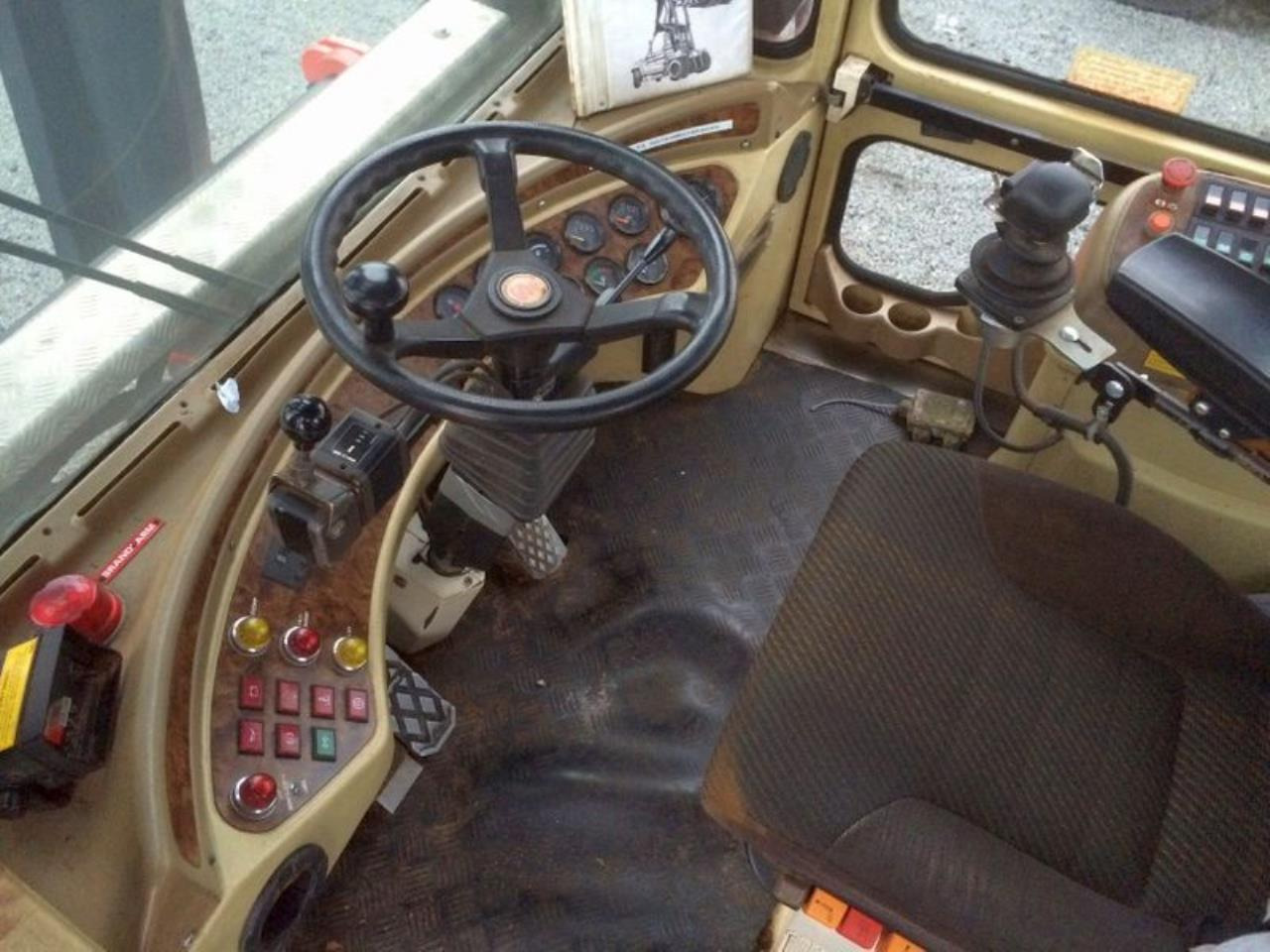 SveTruck TMF 28-21 - Forklift diesel: gambar 4 SveTruck TMF 28-21 - Forklift diesel: gambar 4