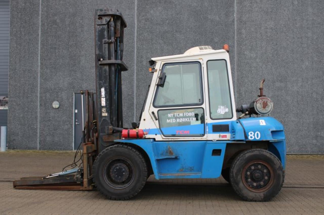 TCM FD80 - Forklift diesel: gambar 1 TCM FD80 - Forklift diesel: gambar 1