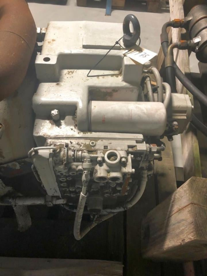 ZF 6WG211 - Penularan untuk Peralatan untuk menangani material: gambar 3 ZF 6WG211 - Penularan untuk Peralatan untuk menangani material: gambar 3