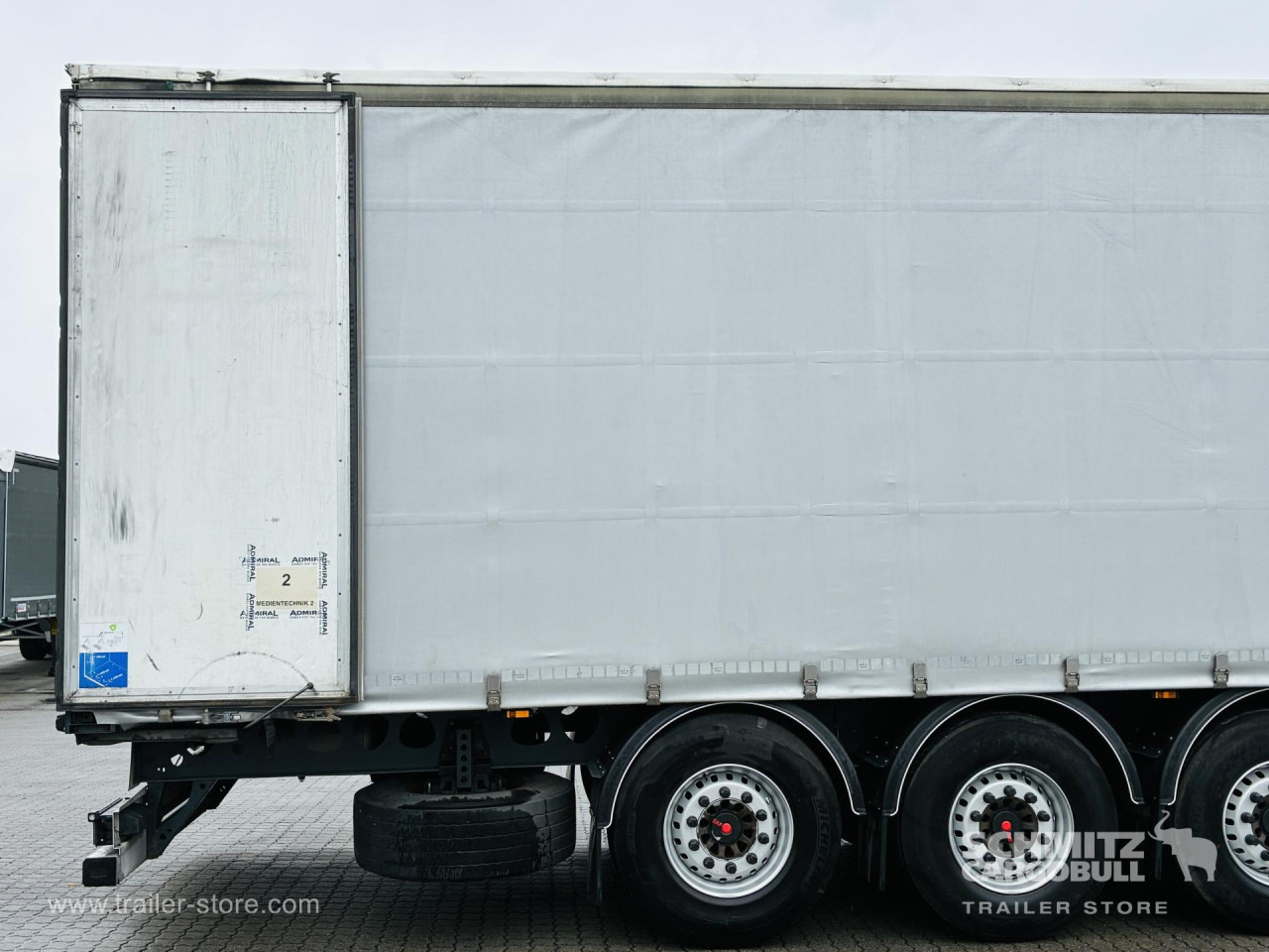 BERGER Auflieger Curtainsider Standard - Semi-trailer dengan terpal samping: gambar 3 BERGER Auflieger Curtainsider Standard - Semi-trailer dengan terpal samping: gambar 3