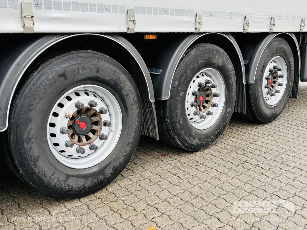 BERGER Auflieger Curtainsider Standard - Semi-trailer dengan terpal samping: gambar 5 BERGER Auflieger Curtainsider Standard - Semi-trailer dengan terpal samping: gambar 5