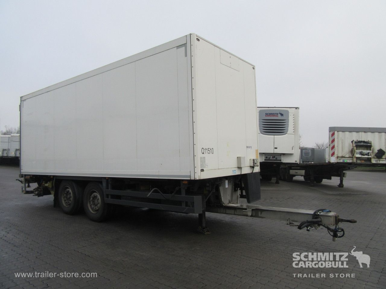 SCHMITZ Anhänger Tiefkühler Multitemp Taillift - Trailer berpendingin: gambar 1 SCHMITZ Anhänger Tiefkühler Multitemp Taillift - Trailer berpendingin: gambar 1