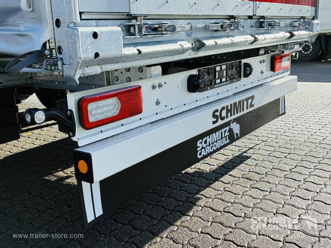 SCHMITZ Auflieger Curtainsider Mega - Semi-trailer dengan terpal samping: gambar 3 SCHMITZ Auflieger Curtainsider Mega - Semi-trailer dengan terpal samping: gambar 3