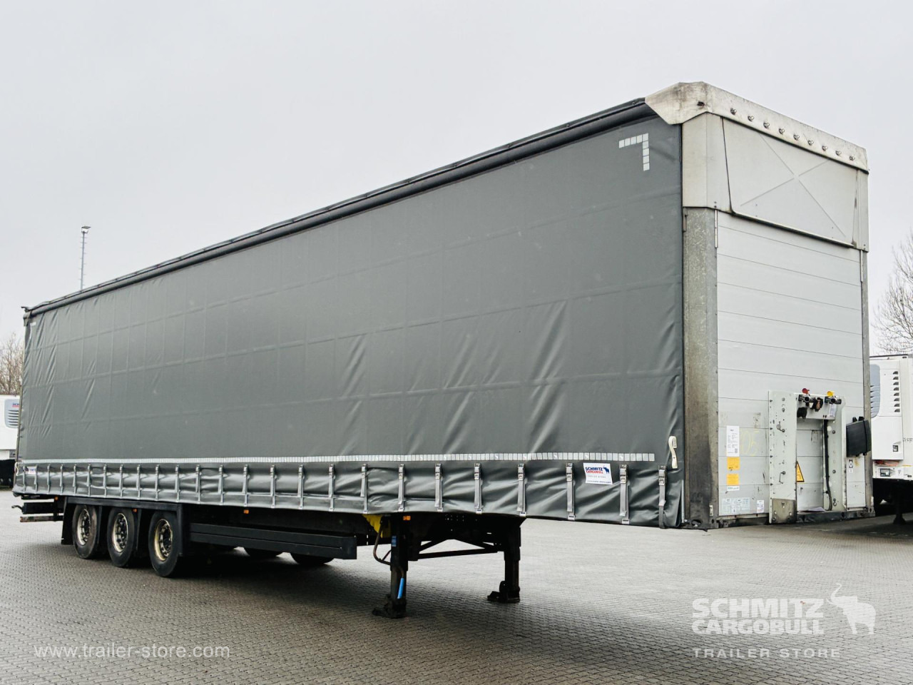 SCHMITZ Auflieger Curtainsider Mega - Semi-trailer dengan terpal samping: gambar 1 SCHMITZ Auflieger Curtainsider Mega - Semi-trailer dengan terpal samping: gambar 1