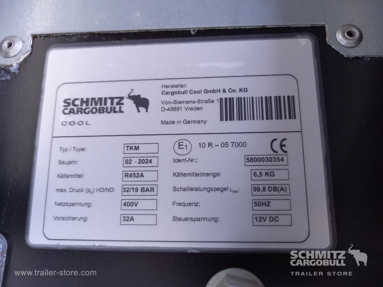 SCHMITZ Auflieger Tiefkühler Mega - Semi-trailer isotermal: gambar 5 SCHMITZ Auflieger Tiefkühler Mega - Semi-trailer isotermal: gambar 5