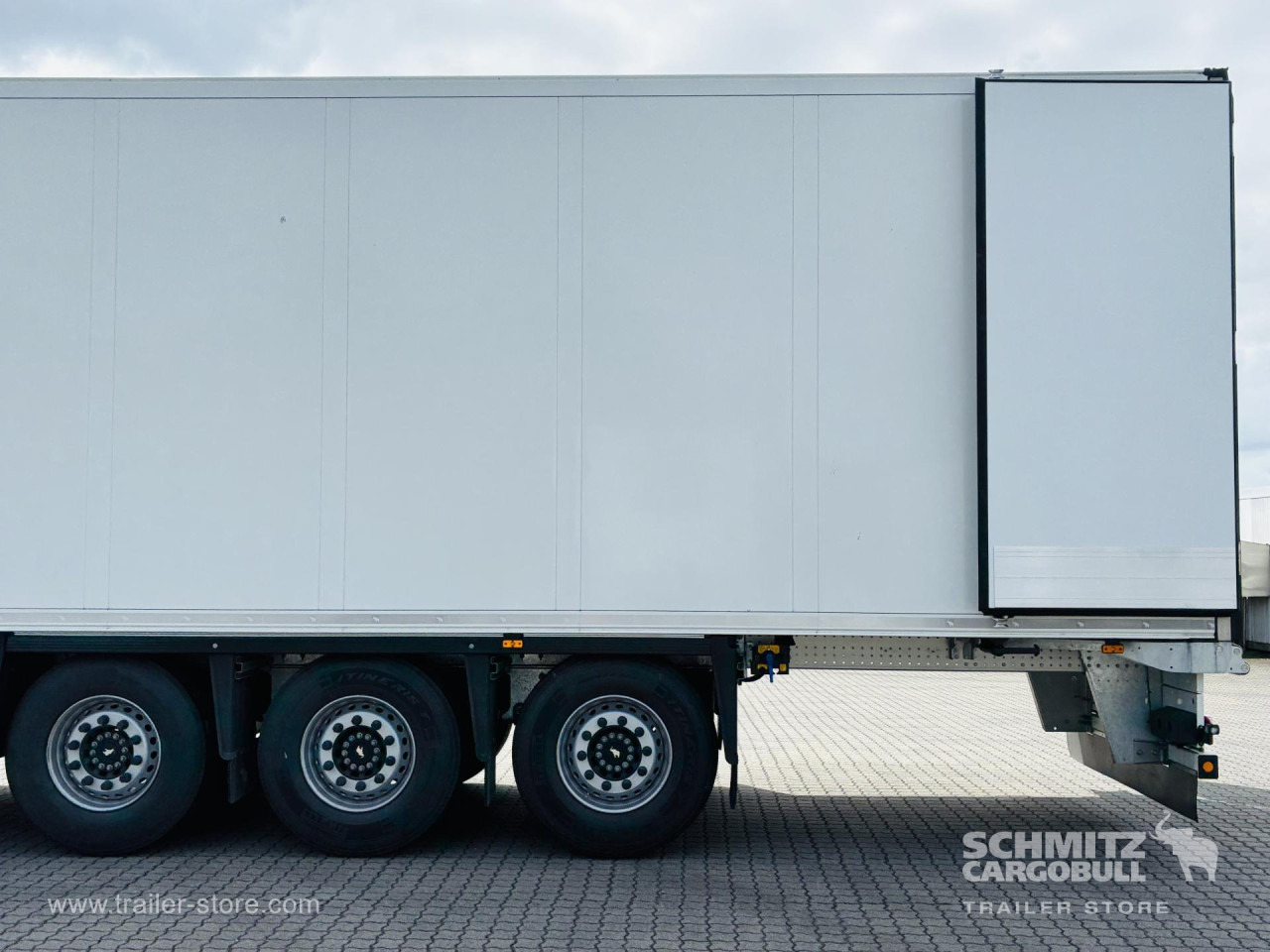 SCHMITZ Auflieger Tiefkühler Standard Double deck - Semi-trailer isotermal: gambar 4 SCHMITZ Auflieger Tiefkühler Standard Double deck - Semi-trailer isotermal: gambar 4