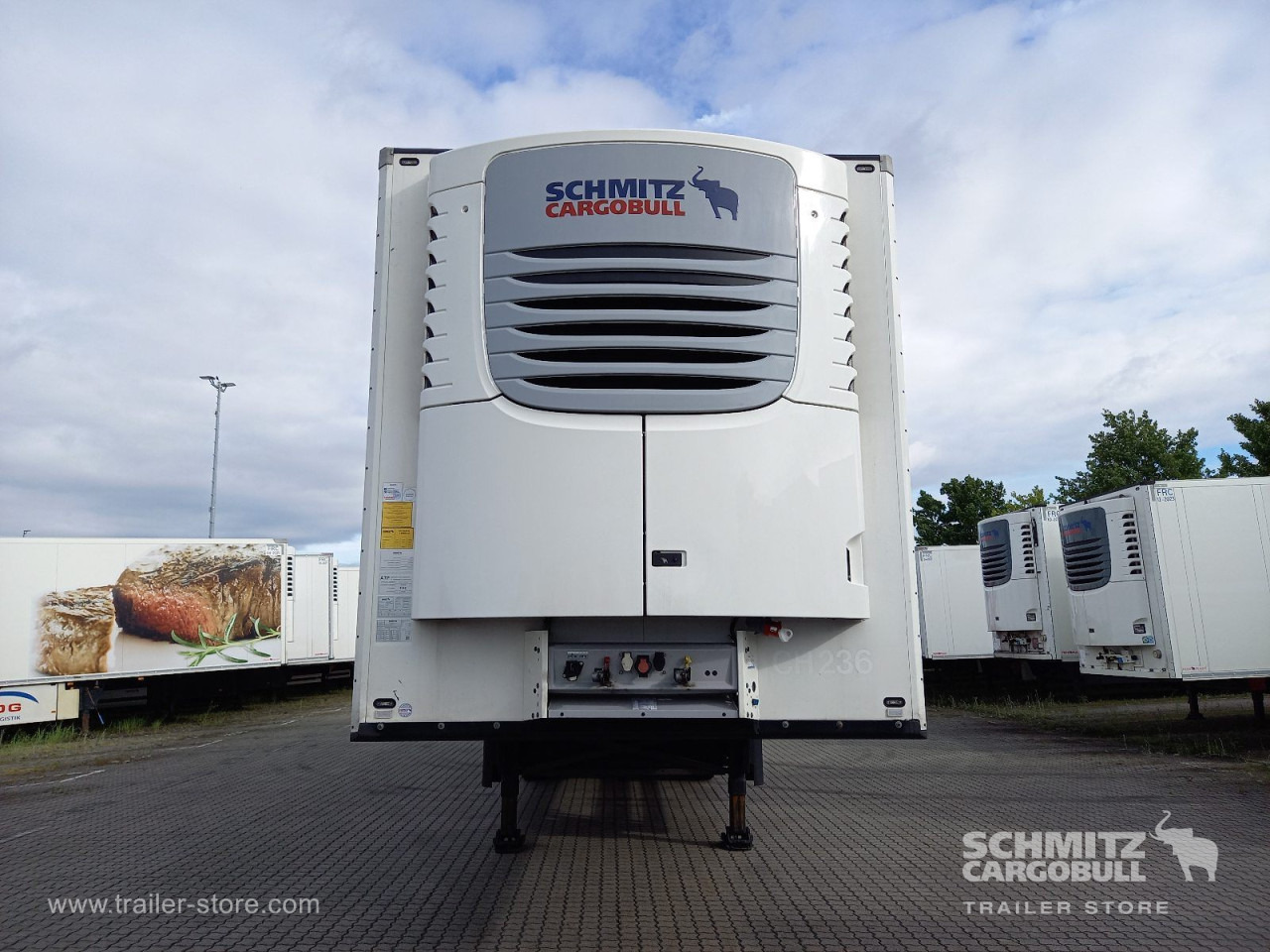 SCHMITZ Auflieger Tiefkühler Standard Double deck - Semi-trailer isotermal: gambar 3 SCHMITZ Auflieger Tiefkühler Standard Double deck - Semi-trailer isotermal: gambar 3