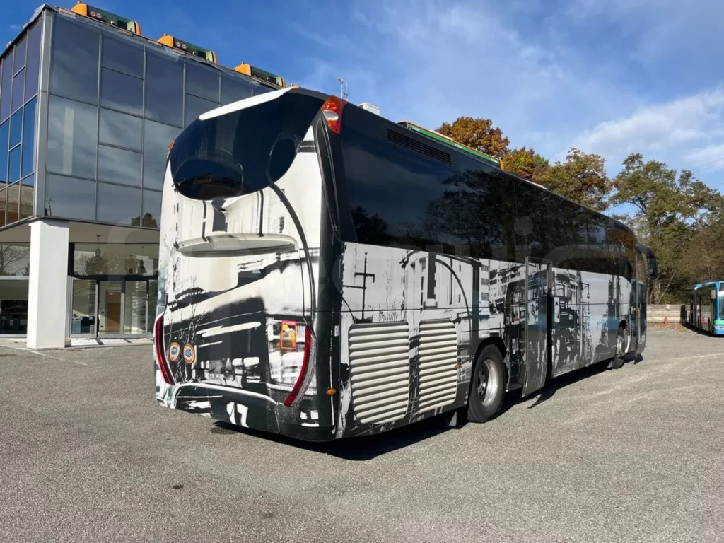 N.1 IVECO MAGELYS – Anno 2016 - Bus pariwisata: gambar 4 N.1 IVECO MAGELYS – Anno 2016 - Bus pariwisata: gambar 4