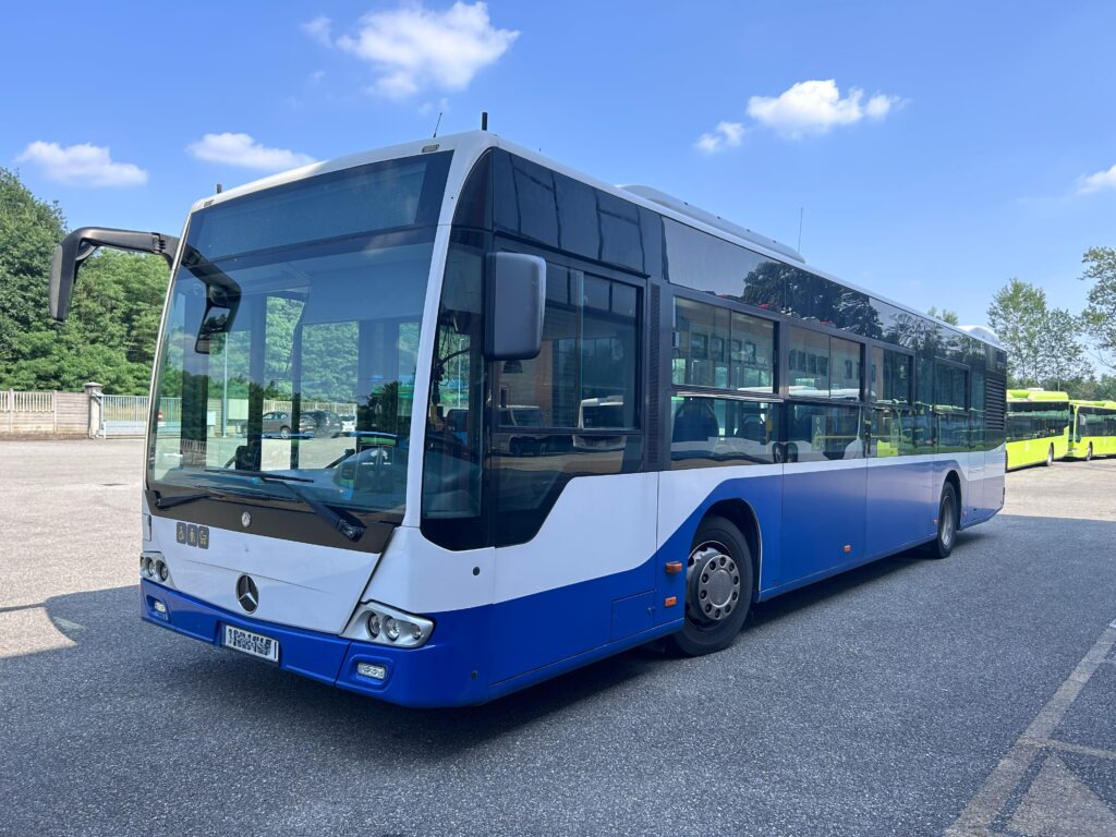 N.1 MERCEDES BENZ CONECTO 12MT – Anno 2016 - Bus kota: gambar 2 N.1 MERCEDES BENZ CONECTO 12MT – Anno 2016 - Bus kota: gambar 2
