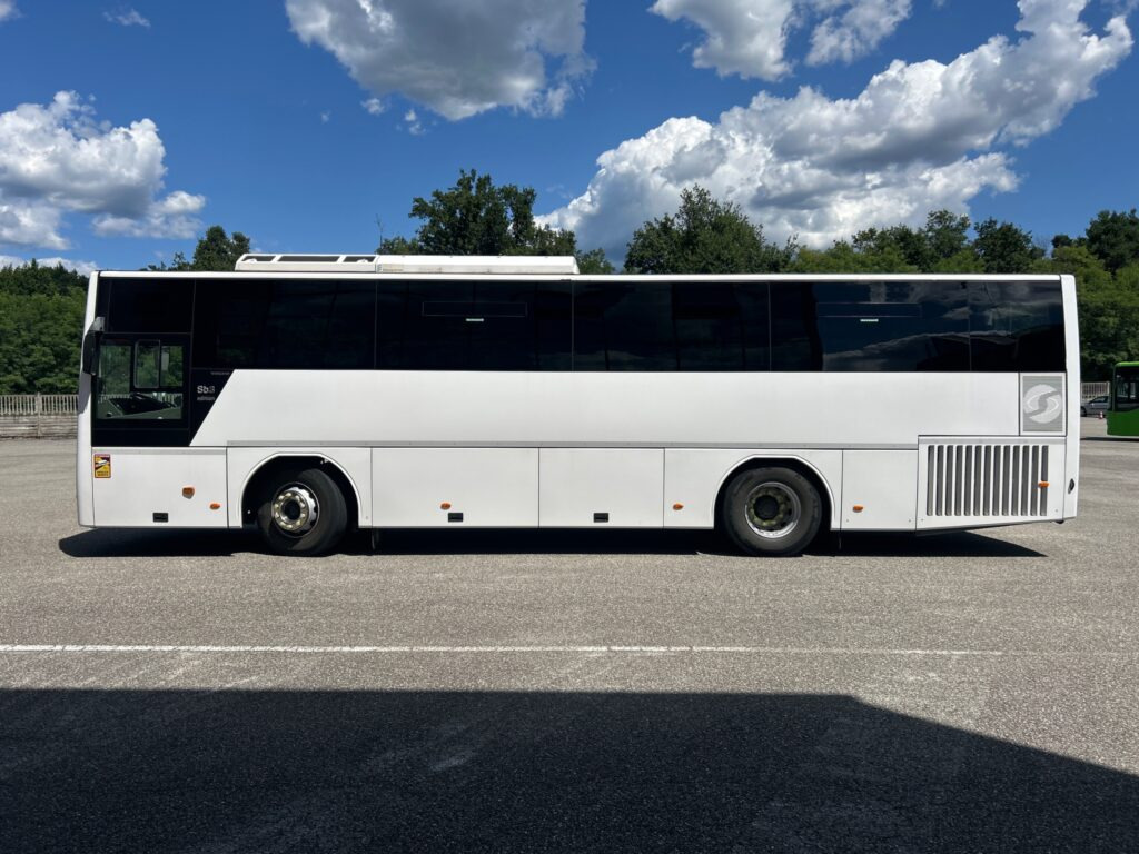 N.1 VOLVO MIDI SUNSUNDEGUI – Anno 2022 - Bus pinggiran kota: gambar 1 N.1 VOLVO MIDI SUNSUNDEGUI – Anno 2022 - Bus pinggiran kota: gambar 1