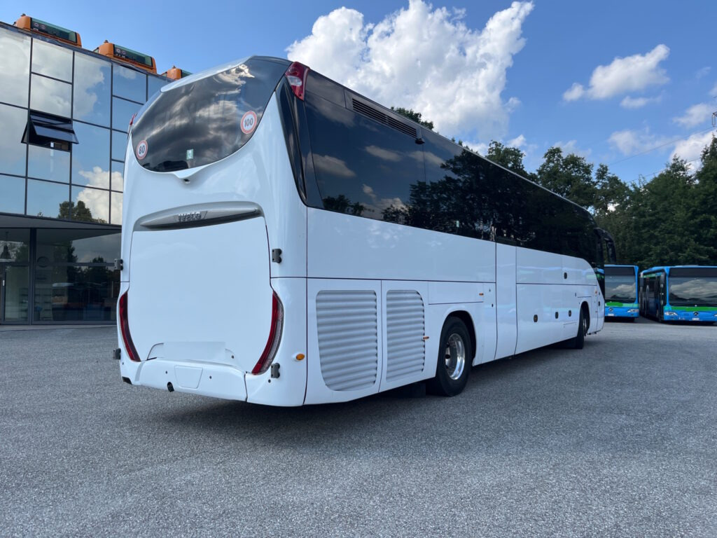 N.2 IVECO MAGELYS – Anno 2019 - Bus pariwisata: gambar 4 N.2 IVECO MAGELYS – Anno 2019 - Bus pariwisata: gambar 4