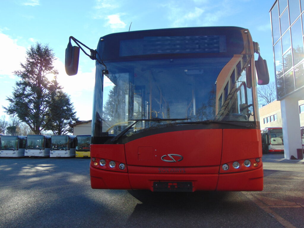 N. 8 SOLARIS URBINO 12 LF – Anno 2011 - Bus kota: gambar 2 N. 8 SOLARIS URBINO 12 LF – Anno 2011 - Bus kota: gambar 2