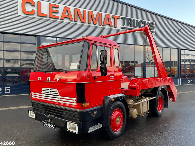DAF FA 1600 DF 485 14 Ton portaalarmsysteem Oldtimer - Truk skip loader: gambar 1 DAF FA 1600 DF 485 14 Ton portaalarmsysteem Oldtimer - Truk skip loader: gambar 1