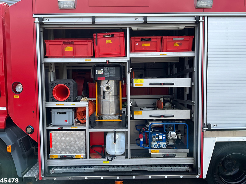 DAF FA 45 LF 150 Brandweer materiaalwagen + Mucar M5A-FOX Brandweer materiaal aanhangwagen - Truk pemadam kebakaran: gambar 3 DAF FA 45 LF 150 Brandweer materiaalwagen + Mucar M5A-FOX Brandweer materiaal aanhangwagen - Truk pemadam kebakaran: gambar 3
