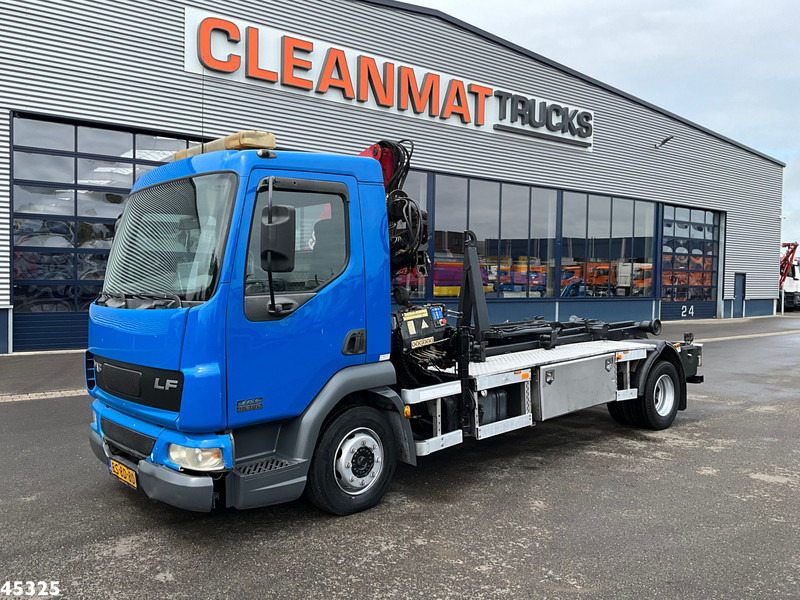 DAF FA 45 LF 180 HMF 7 Tonmeter laadkraan - Hook lift, Truk derek: gambar 2 DAF FA 45 LF 180 HMF 7 Tonmeter laadkraan - Hook lift, Truk derek: gambar 2