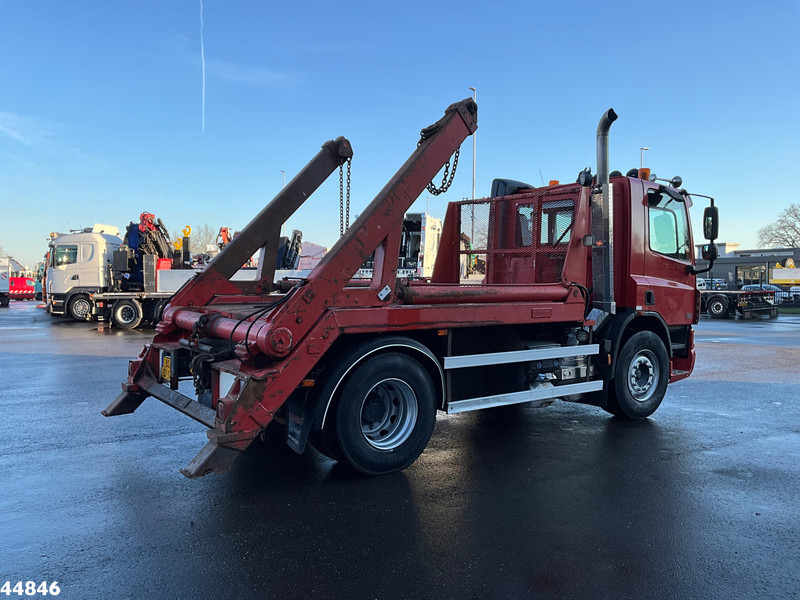 DAF FA 75 CF 310 Euro 5 Hyva 14 Ton portaalarmsysteem - Truk skip loader: gambar 4 DAF FA 75 CF 310 Euro 5 Hyva 14 Ton portaalarmsysteem - Truk skip loader: gambar 4