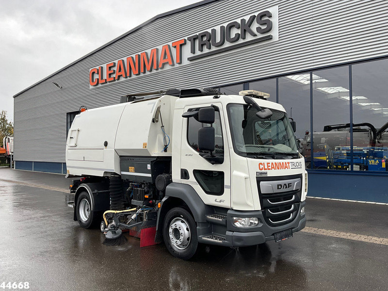 DAF FA LF 230 Euro 6 Johnston VT652 Just 87.278 km! - Penyapu jalan: gambar 2 DAF FA LF 230 Euro 6 Johnston VT652 Just 87.278 km! - Penyapu jalan: gambar 2