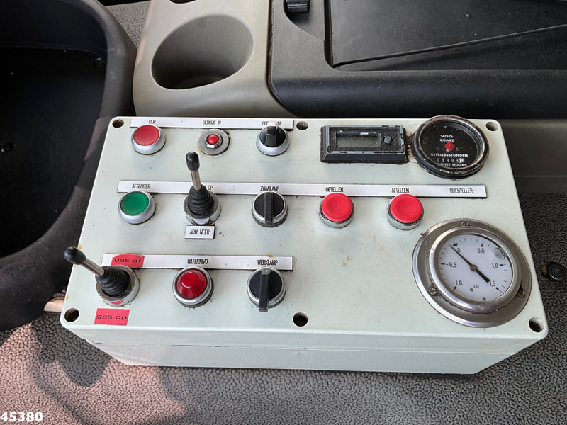 Leasing DAF FAG 75 CF 250 Euro 5 Ravo kolkenzuiger DAF FAG 75 CF 250 Euro 5 Ravo kolkenzuiger: gambar 18
