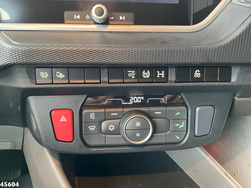 Truk sampah DAF FAG XD 340 Euro 6 Geesink 20m³ Welvaarts weighing system: gambar 13 Truk sampah DAF FAG XD 340 Euro 6 Geesink 20m³ Welvaarts weighing system: gambar 13