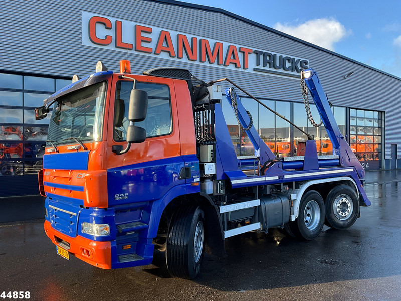 DAF FAN 85 CF 360 Manual VDL 18 Ton portaalarmsysteem - Truk skip loader: gambar 1 DAF FAN 85 CF 360 Manual VDL 18 Ton portaalarmsysteem - Truk skip loader: gambar 1