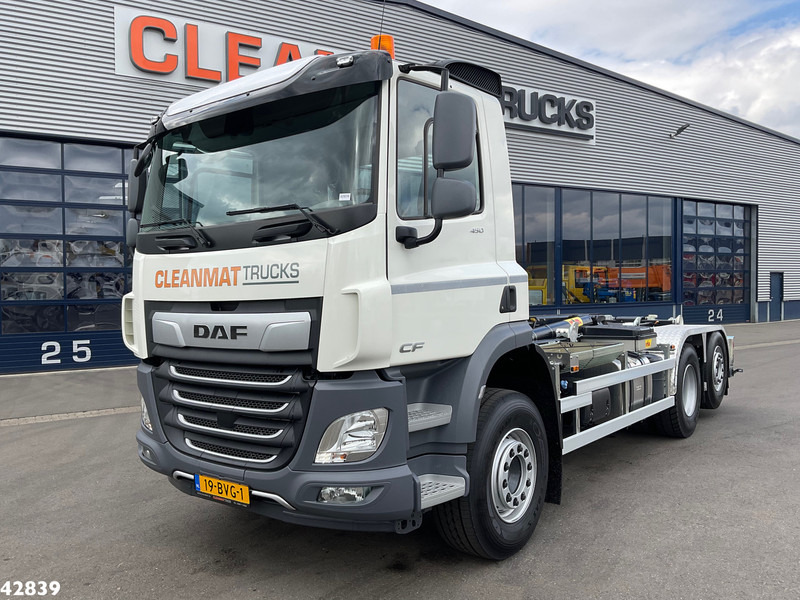 DAF FAN CF 450 Hyvalift 20 Ton haakarmsysteem Unused! - Hook lift: gambar 2 DAF FAN CF 450 Hyvalift 20 Ton haakarmsysteem Unused! - Hook lift: gambar 2