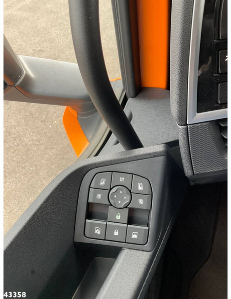 Truk sampah DAF FAN XD 340 Geesink 22m³ Welvaarts weighing system: gambar 18 Truk sampah DAF FAN XD 340 Geesink 22m³ Welvaarts weighing system: gambar 18