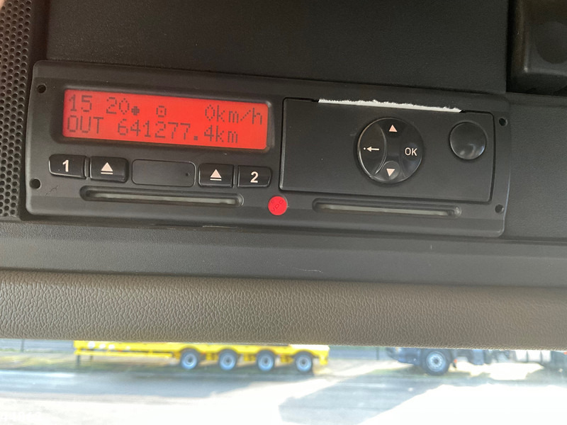 Hook lift, Truk derek DAF FAQ 85 CF 460 HMF 16 Tonmeter Z-kraan: gambar 19