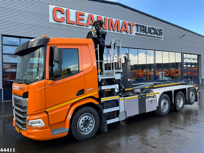 DAF FAQ XD 450 8x2 Euro 6 HMF 28 Tonmeter laadkraan - Hook lift, Truk derek: gambar 2 DAF FAQ XD 450 8x2 Euro 6 HMF 28 Tonmeter laadkraan - Hook lift, Truk derek: gambar 2
