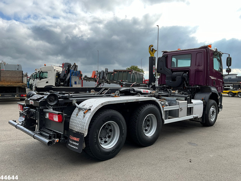 DAF FAT CF 480 6x4 Euro 6 Hyvalift 20 Ton haakarmsysteem Just 88.552 km! - Hook lift: gambar 5 DAF FAT CF 480 6x4 Euro 6 Hyvalift 20 Ton haakarmsysteem Just 88.552 km! - Hook lift: gambar 5